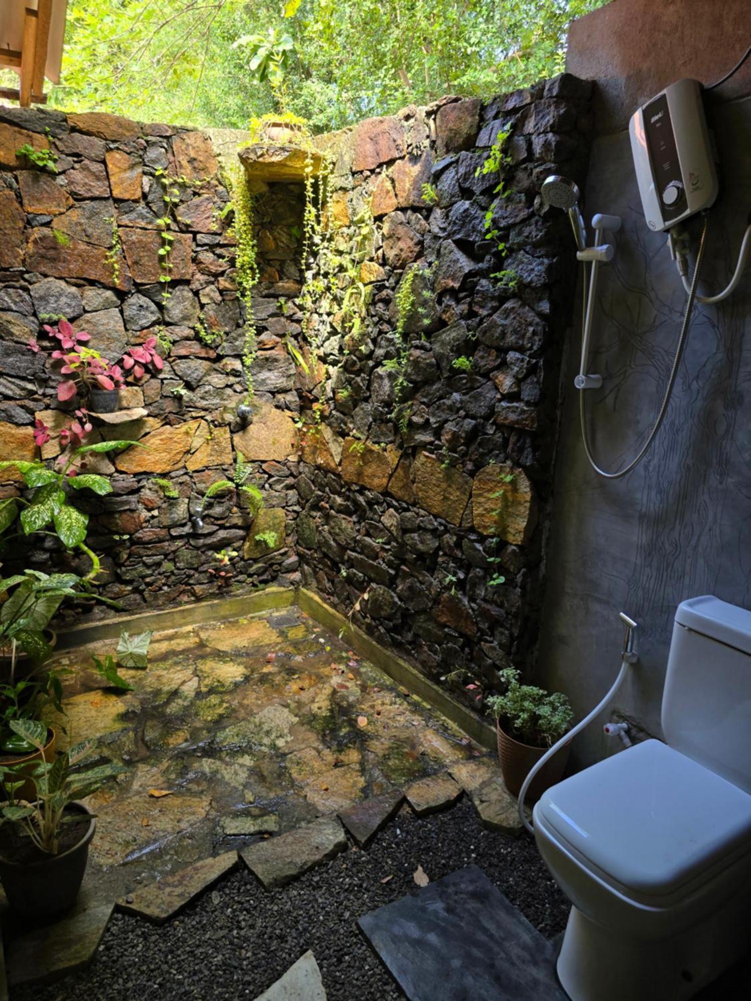 אודוואלאווה Hasthi Safari Cottage מראה חיצוני תמונה