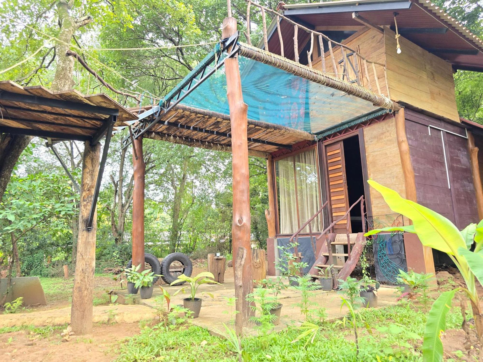 אודוואלאווה Hasthi Safari Cottage מראה חיצוני תמונה